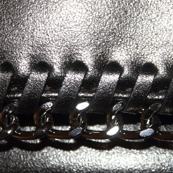 NIB LUXURY WATCH TRENDS UNIQUE LG METALLIC CLUTCH - Picture 3 of 8